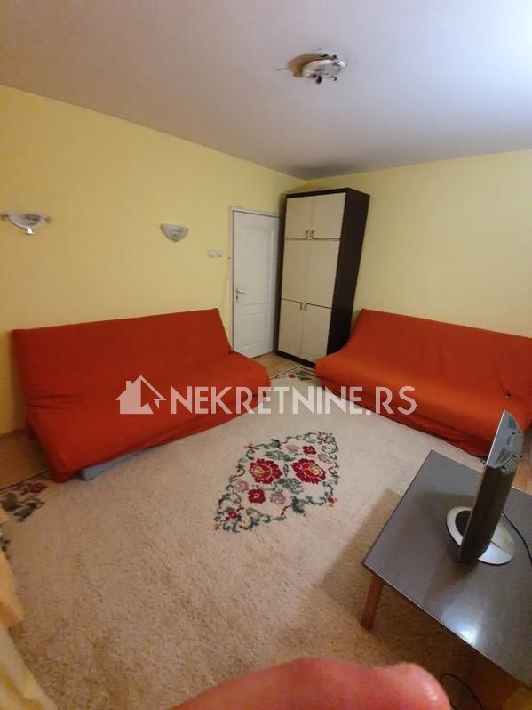 Slika 1 - stara zeleznicka kolonija, Dvosoban stan za izdavanje, 50m2, 250€